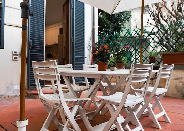 Charming Home With Exclusive Courtyard In Center Of