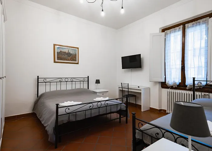 Charming Home With Exclusive Courtyard In Center Of