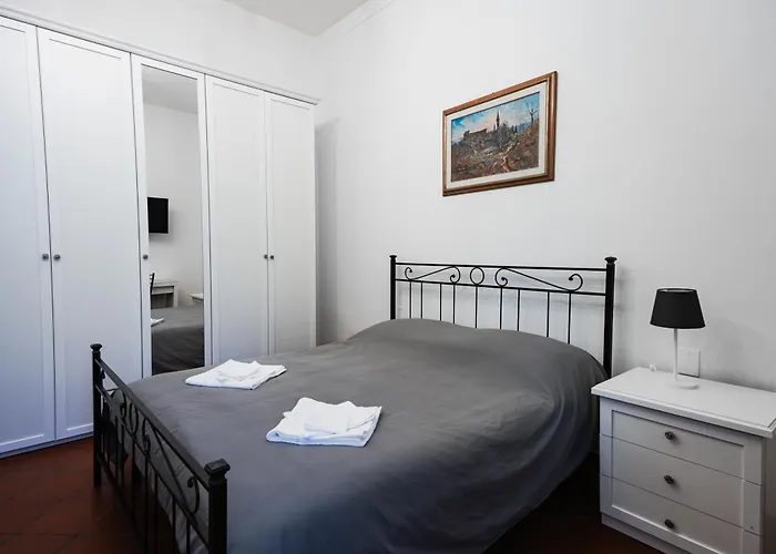 Charming Home With Exclusive Courtyard In Center Of